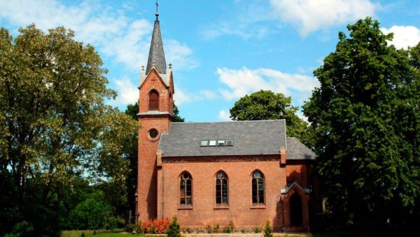 Lass die Kirche im Dorf! – Nutzung statt Verfall