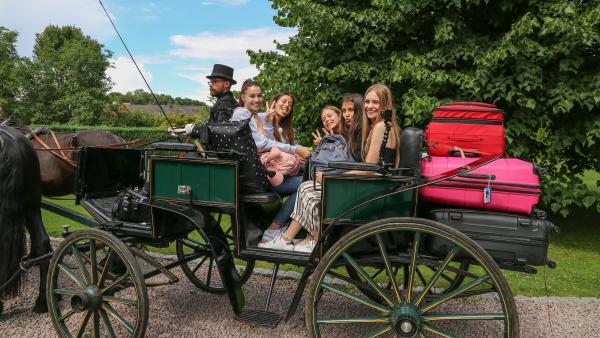 Die Mädchen-WG - Im Schloss am See