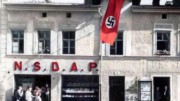 Nazis, made in Austria