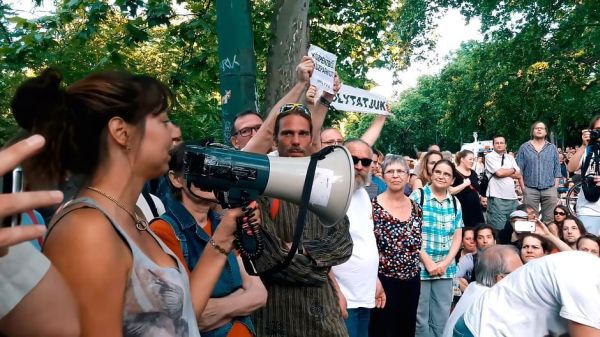 Ungarn: Demokratie auf der Kippe