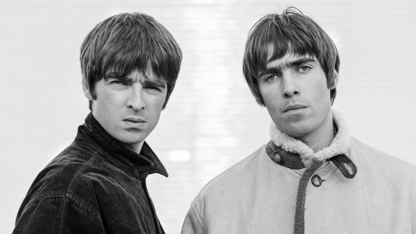 Oasis: Supersonic