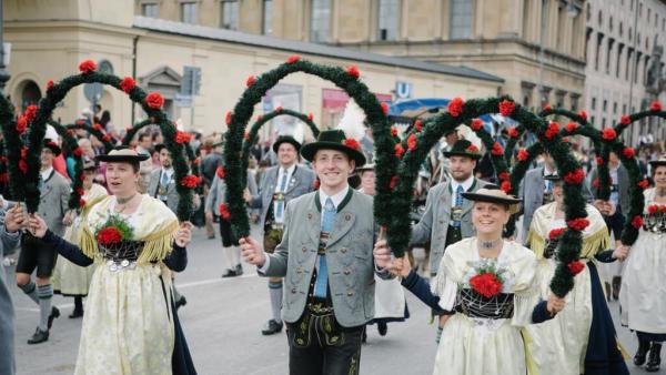 Oktoberfest Trachten- und Schützenzug 2024