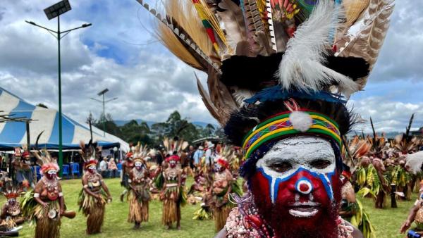 Papua-Neuguinea extrem: Hölle oder Paradies?