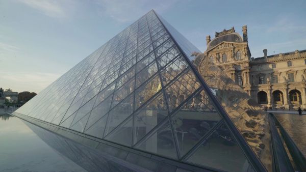 Der Louvre - Das Weltwunder von Paris