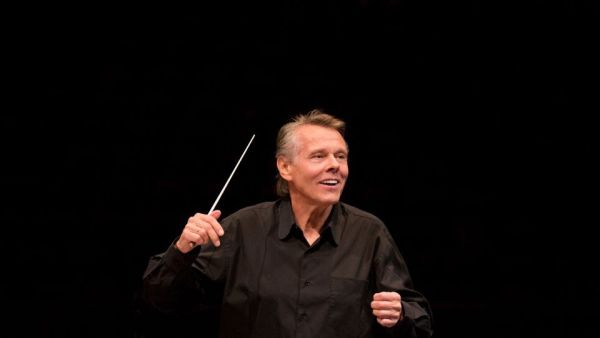 BR-KLASSIK: Mariss Jansons dirigiert die Orgelsymphonie von Saint-Saens