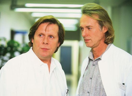 Dr. Stefan Frank - Der Arzt, dem die Frauen vertrauen Dr. Stefan Frank - Der Arzt, dem die Frauen vertrauen