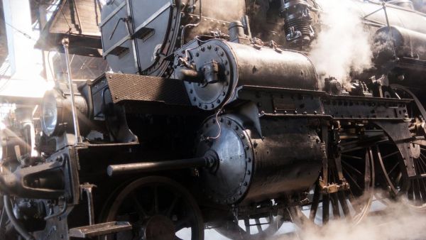 Auf den Schienen des Doppeladlers - Die Eisenbahn im Ersten Weltkrieg