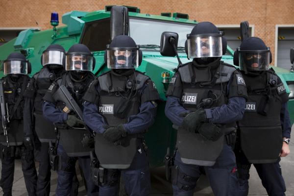 WEGA - Die Spezialeinheit der Polizei